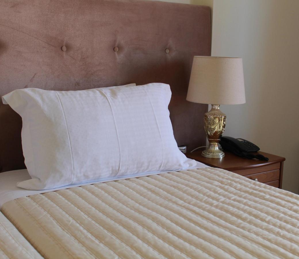 Sofotel Корони Экстерьер фото