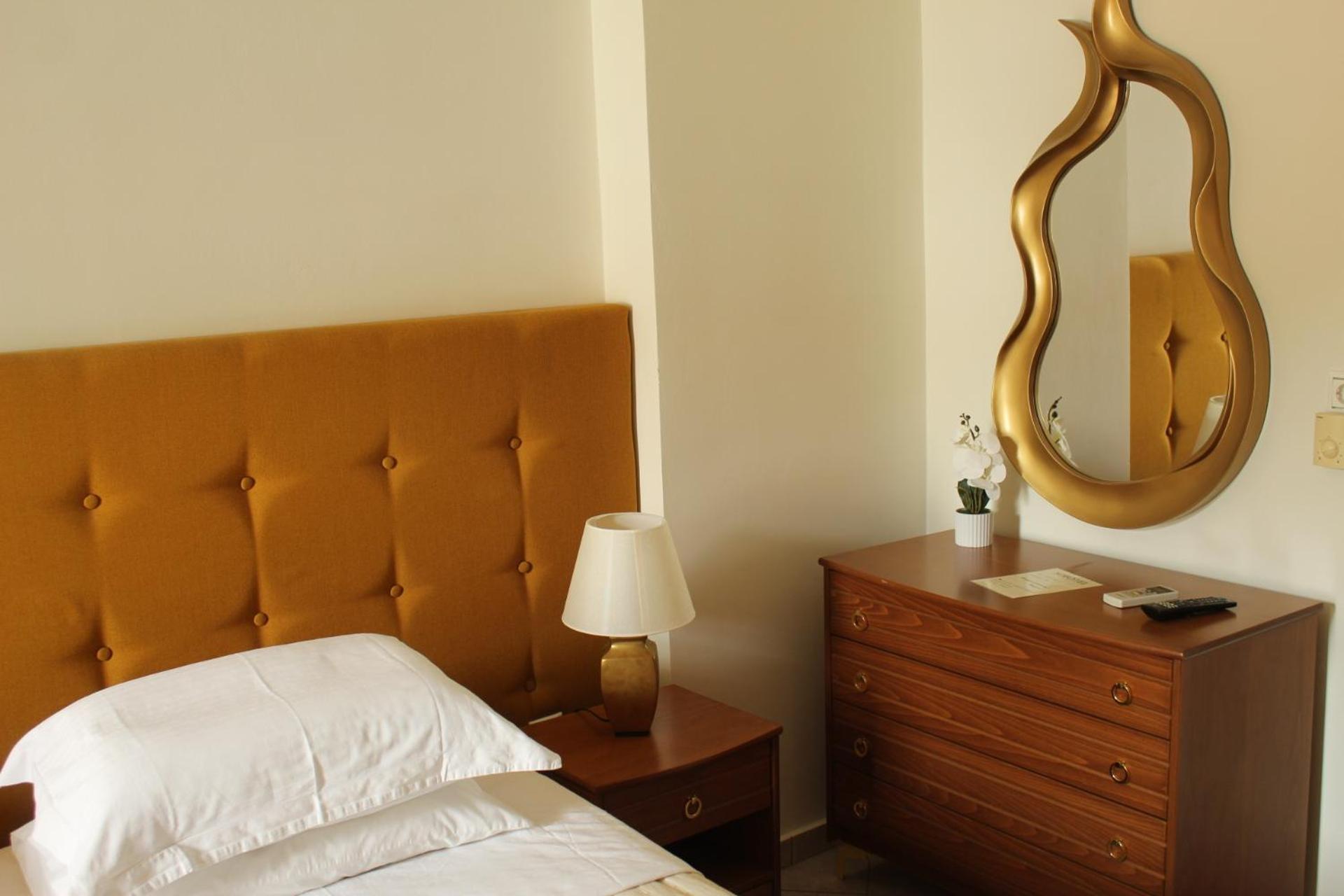 Sofotel Корони Экстерьер фото